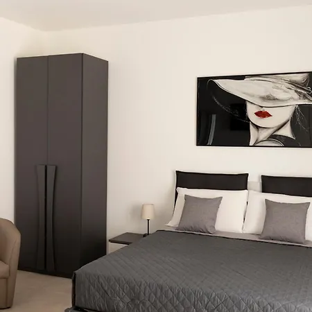 Umberto 303 Pensión