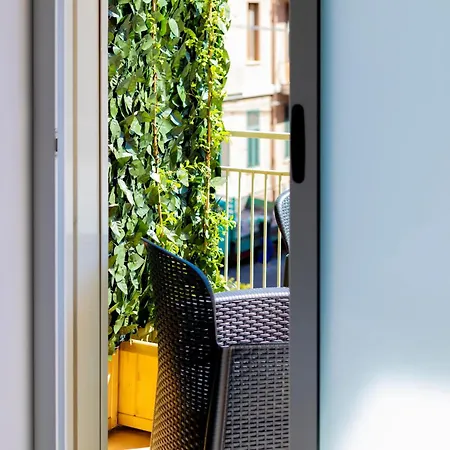 Umberto 303 Pensión 3*